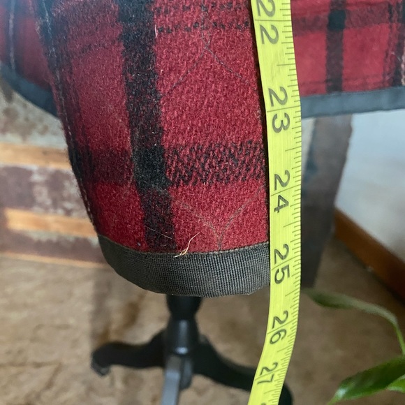 Wool Woman’s Red Plaid Winter Coat Size Medium Hunter Riding Casual Driver - Picture 5 of 10
